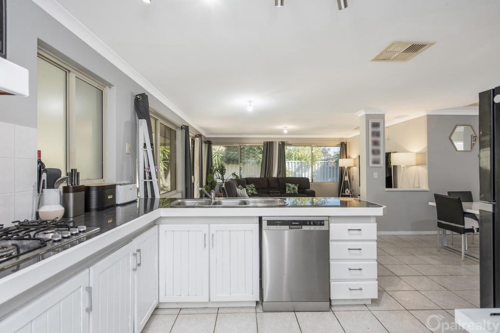 34 Mornington Bvd, Waikiki, WA 6169