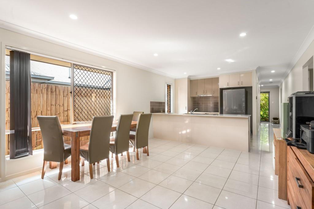 45 Woodward Ave, Yarrabilba, QLD 4207