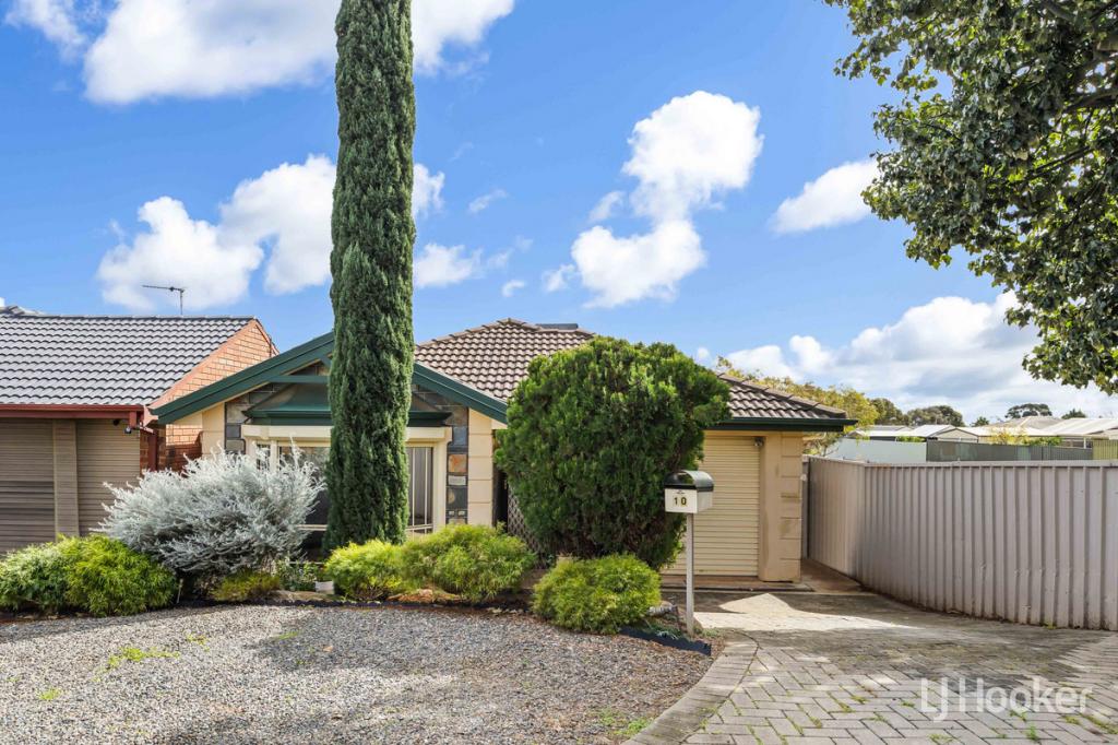 10 Silvertop Ct, Craigmore, SA 5114
