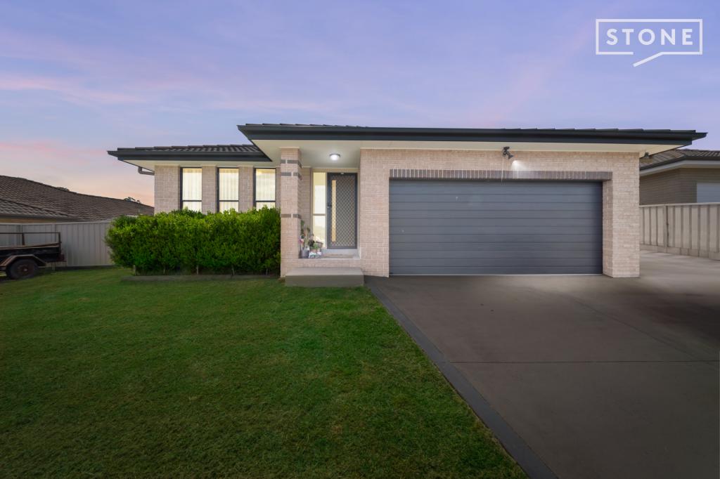 12 LAURIE DR, RAWORTH, NSW 2321