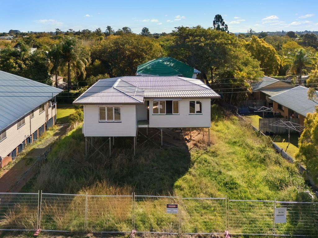 12 Merrell St, East Ipswich, QLD 4305