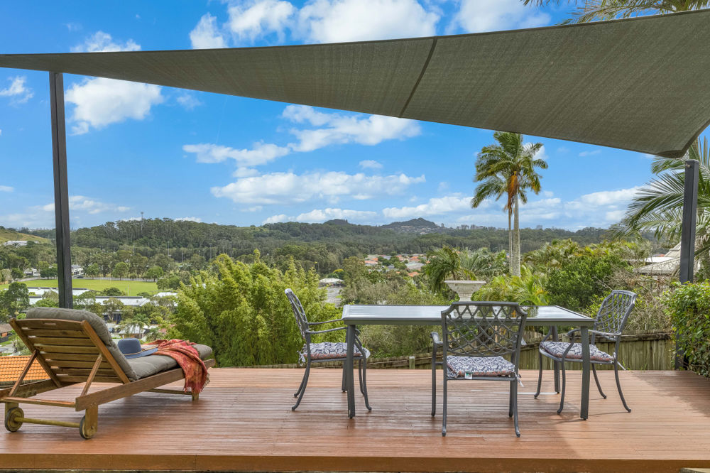 2 Oakland Pde, Banora Point, NSW 2486