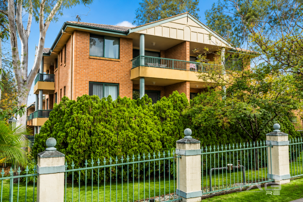 4/13-17 Bailey St, Westmead, NSW 2145