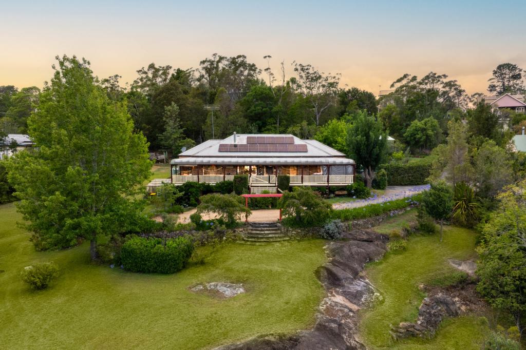 31 Railway Ave, Faulconbridge, NSW 2776