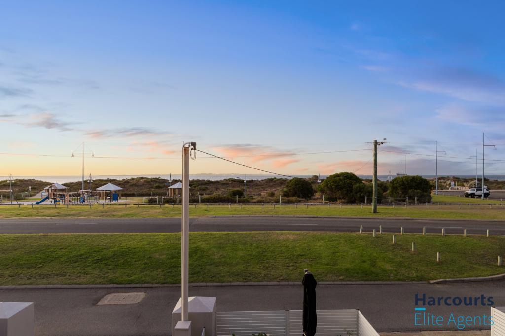 2/101 ROCKINGHAM BEACH RD, ROCKINGHAM, WA 6168