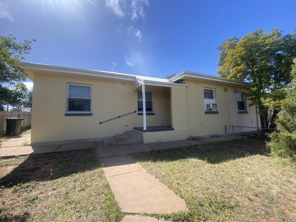 1 Derwent Cl, Port Augusta, SA 5700