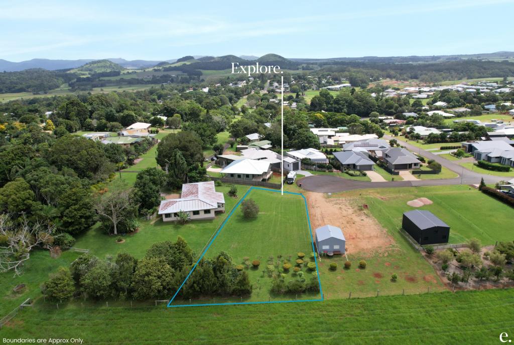 11 Walnut Cl, Yungaburra, QLD 4884