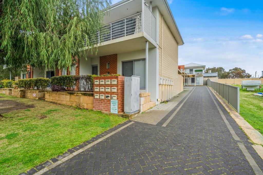 6/9 Lanyon St, Mandurah, WA 6210