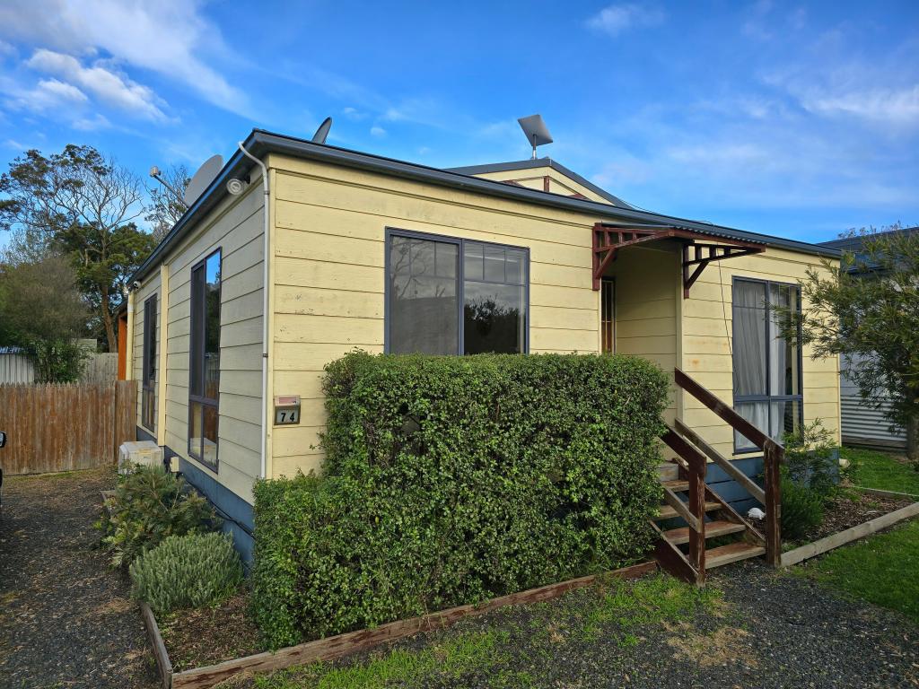 74 GREVILLIA ST, WALKERVILLE, VIC 3956