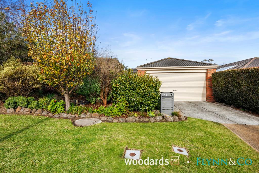 43 Mount Arthur Ave, Rosebud, VIC 3939