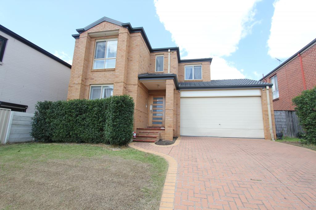17 Roth St, Casula, NSW 2170