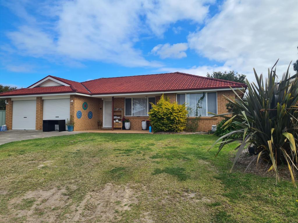 6 Apollo Cres, Worrigee, NSW 2540