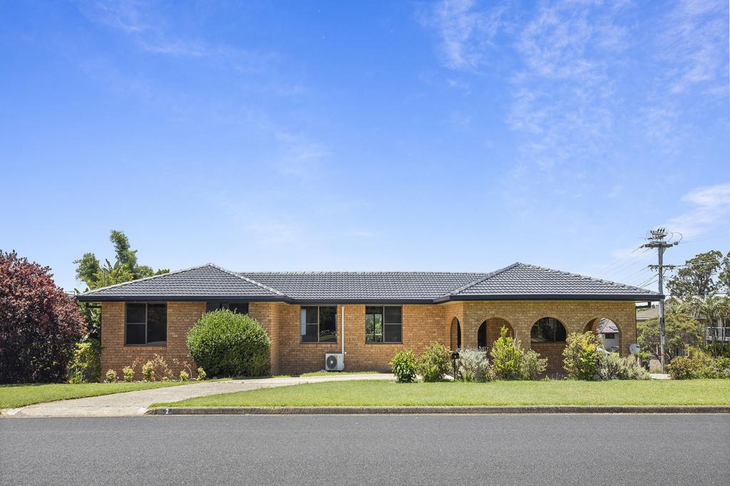 2 Jemalong Cres, Toormina, NSW 2452