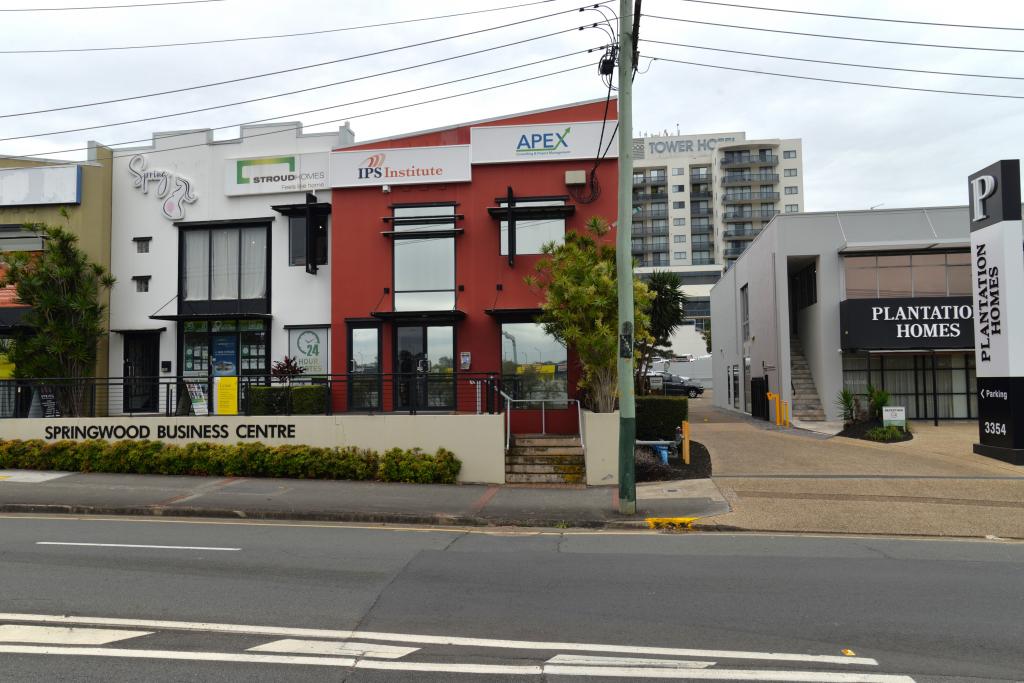 11/3352 PACIFIC HWY, SPRINGWOOD, QLD 4127