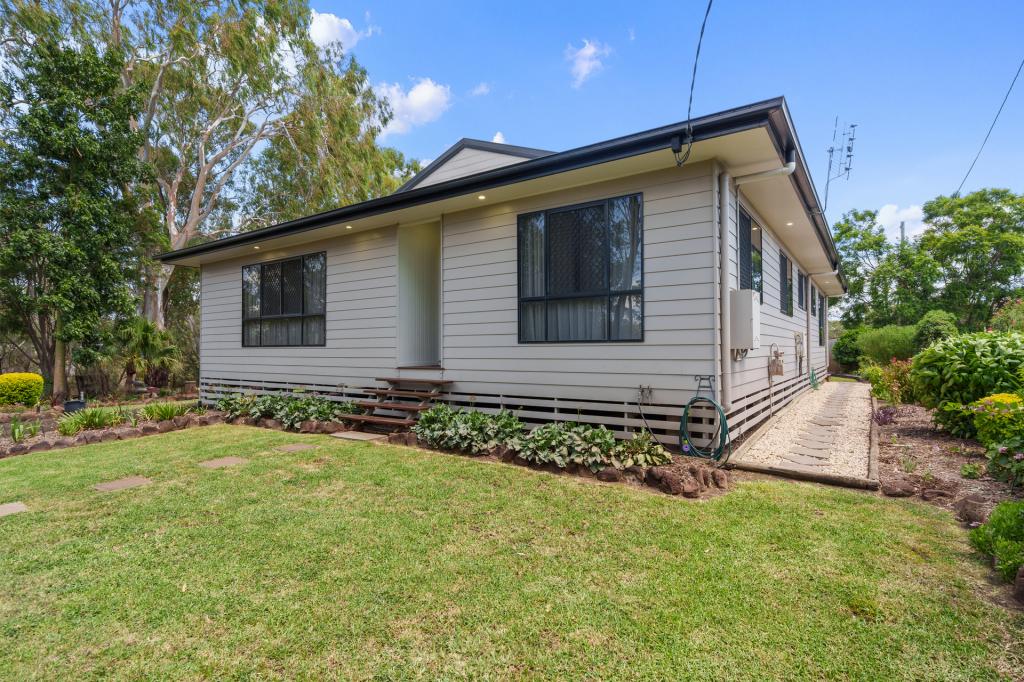 30 JAMES ST, DALBY, QLD 4405