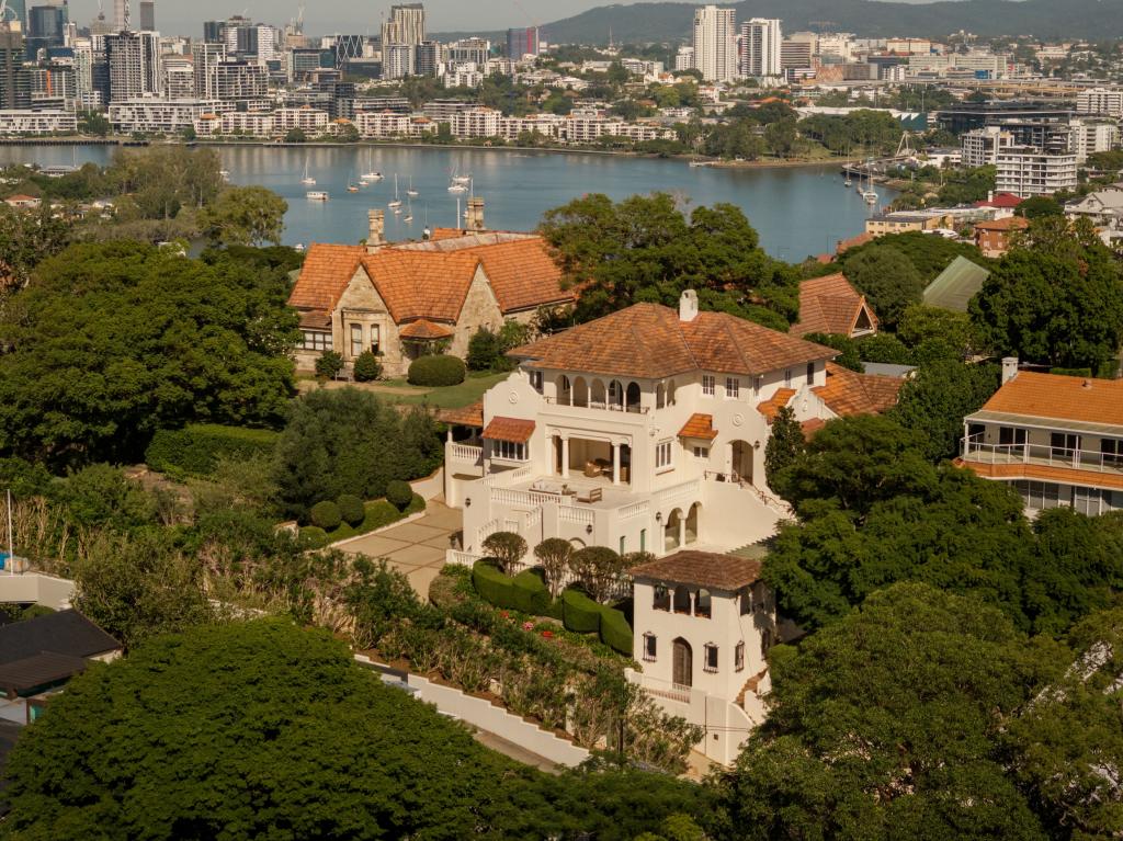 33 Markwell St, Hamilton, QLD 4007