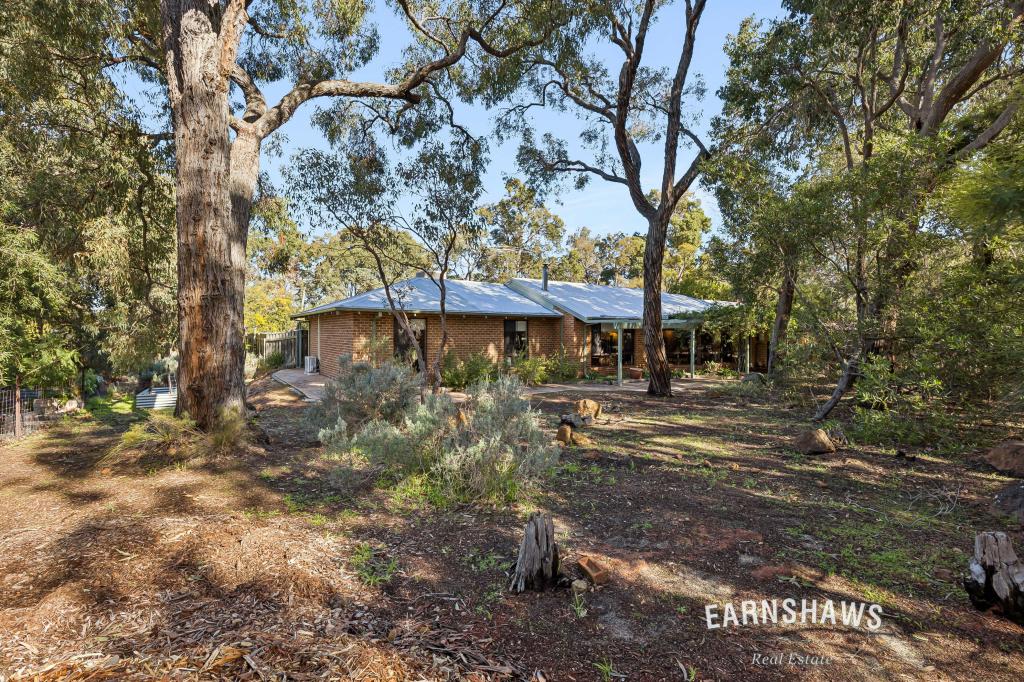 32 Lukin Ave, Darlington, WA 6070