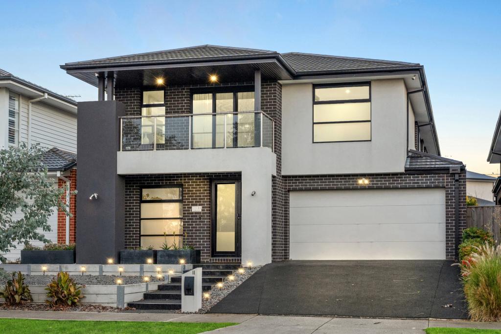 11 Pilatus Cres, Point Cook, VIC 3030