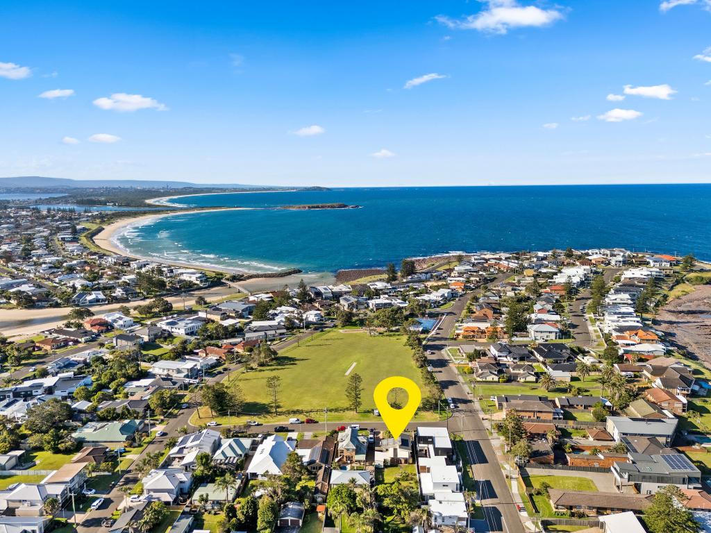 12 Beach Rd, Barrack Point, NSW 2528