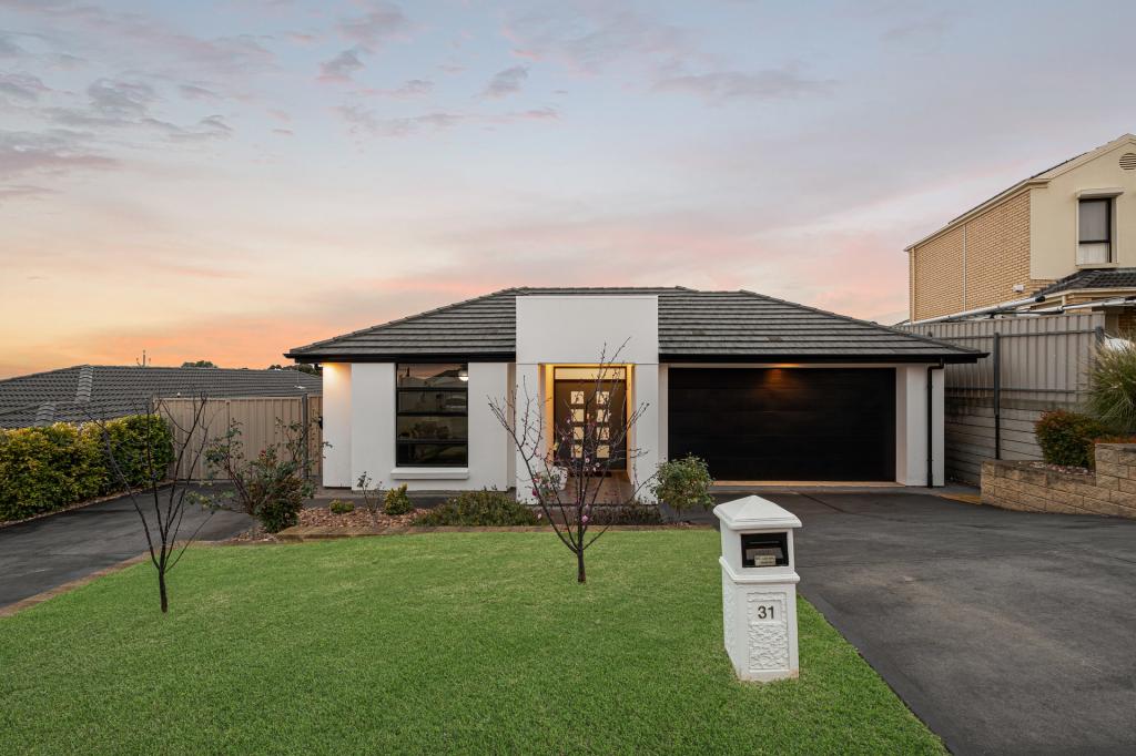 31 Birmingham Dr, Craigmore, SA 5114