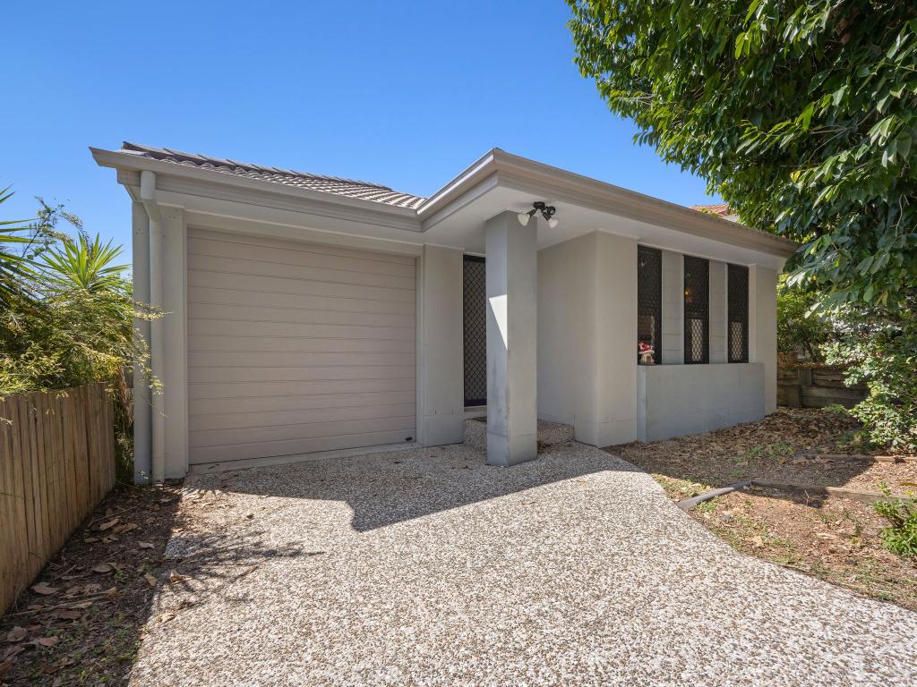 8 Hyde Ave, Springfield Lakes, QLD 4300