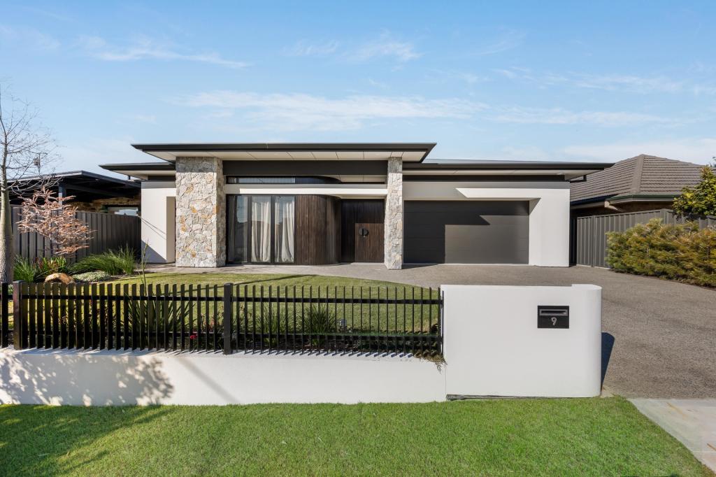 9 Stanhope St, West Beach, SA 5024