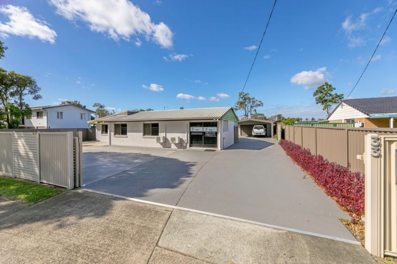 33 Grant Rd, Morayfield, QLD 4506