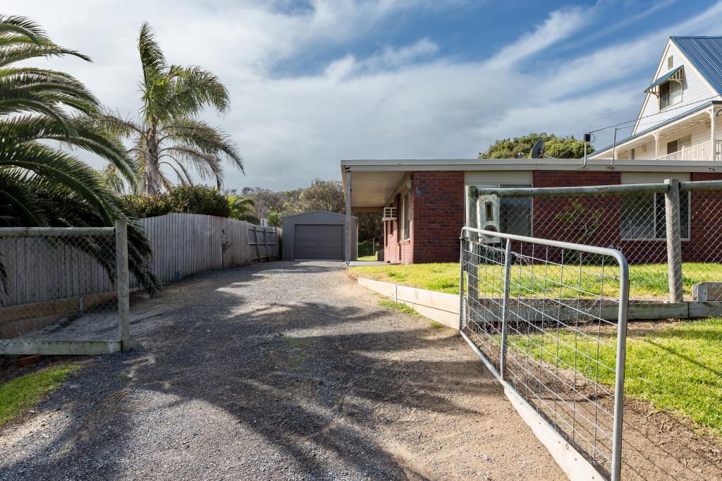 16 Avon Rd, Rye, VIC 3941