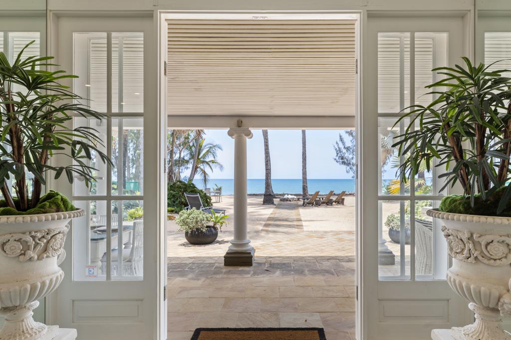 17 Oak St, Oak Beach, QLD 4877