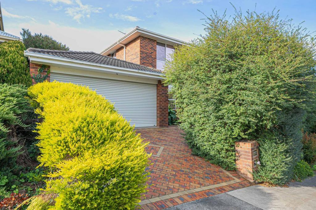 13 Cord Cl, Berwick, VIC 3806