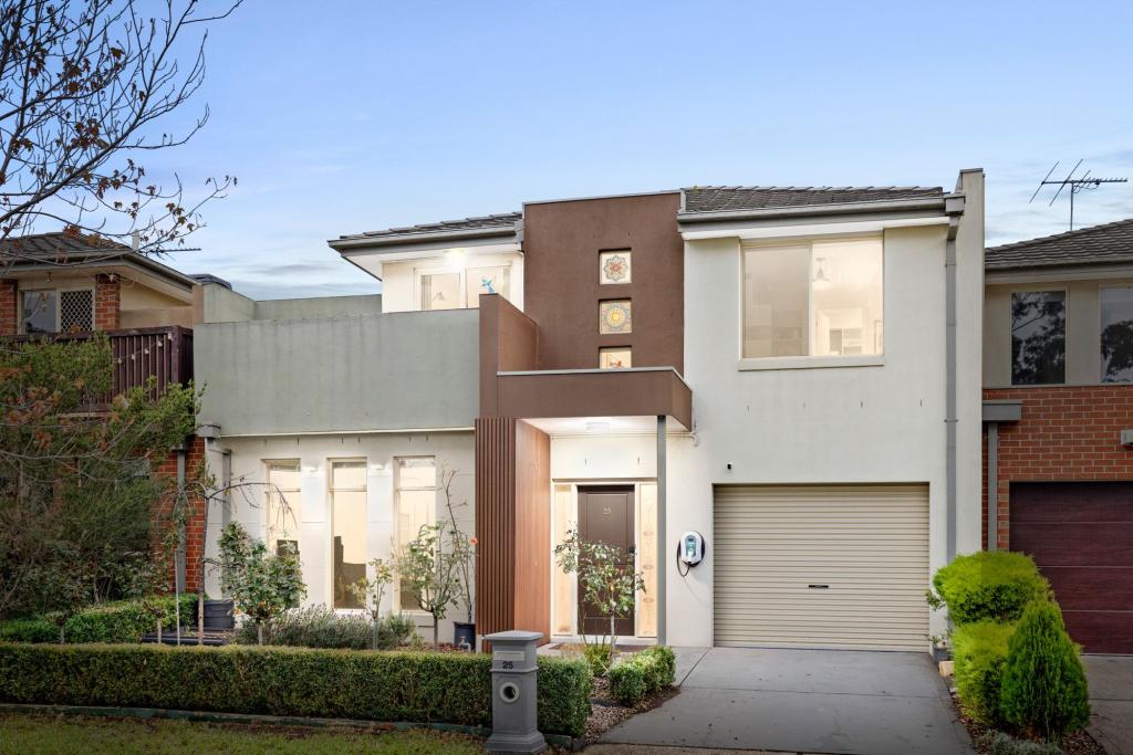 25 Almond Cl, Werribee, VIC 3030