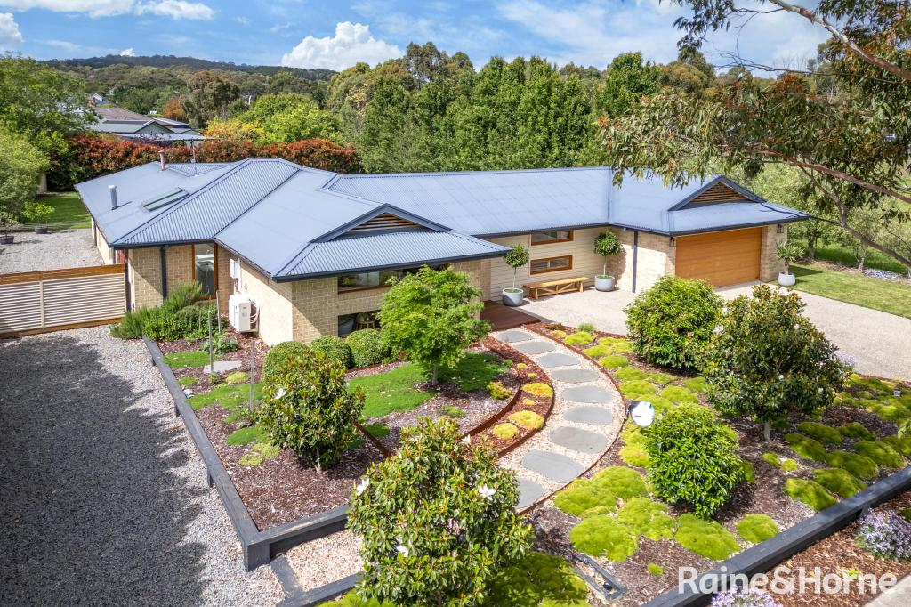 133 WILLOWBANK RD, GISBORNE, VIC 3437