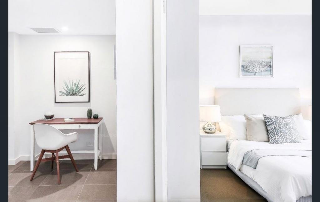 4/2-8 BURWOOD RD, BURWOOD HEIGHTS, NSW 2136