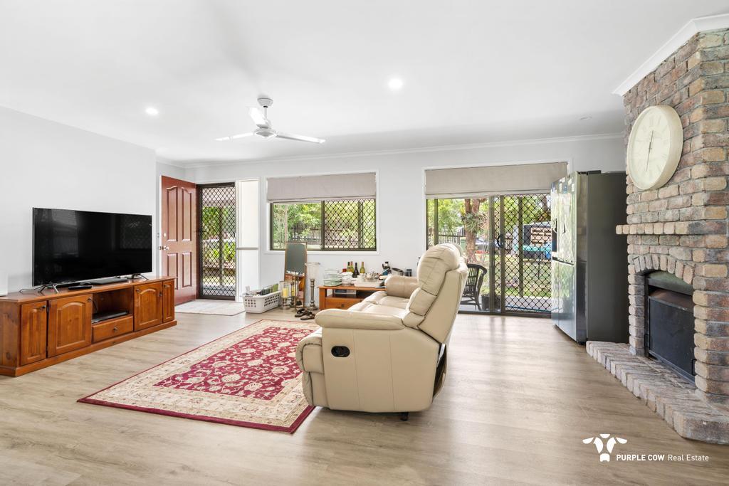 15 Riverside Ave, Barellan Point, QLD 4306