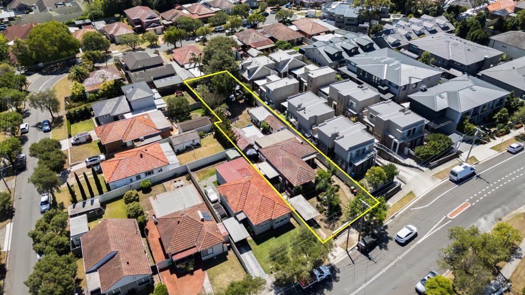 110 Karne St N, Roselands, NSW 2196