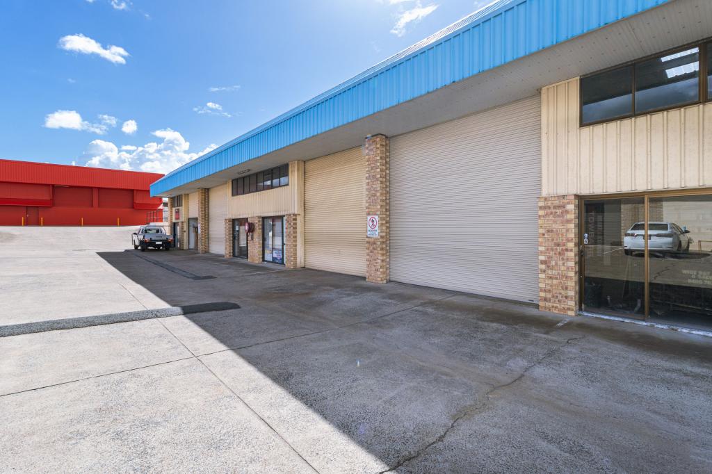 6&7/101 Beach Rd, Pialba, QLD 4655