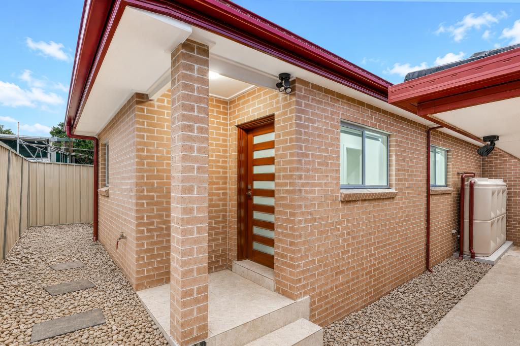 51a Dransfield Rd, Edensor Park, NSW 2176