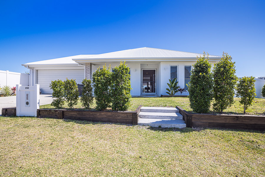 298 Freshwater Dr, Banksia Beach, QLD 4507