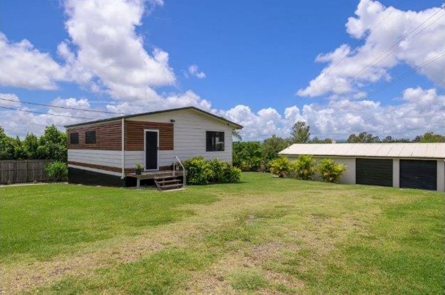 89a Exhibition Rd, Southside, QLD 4570