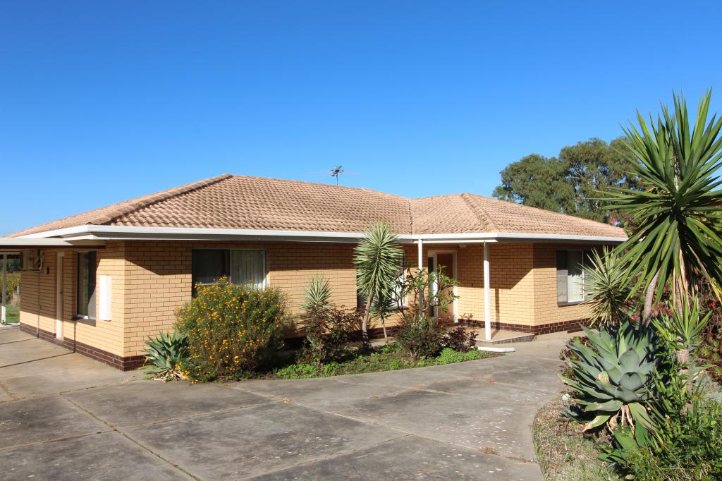 91 Branson Rd, Mclaren Vale, SA 5171