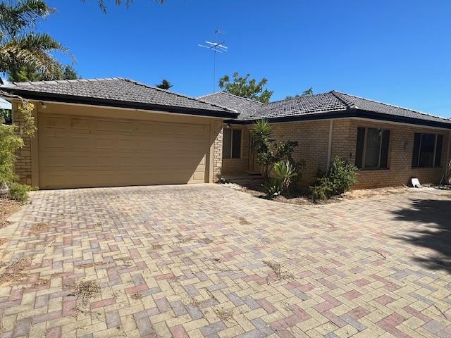 26 Hall St, Mandurah, WA 6210