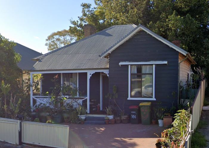 101 WOODVILLE RD, GRANVILLE, NSW 2142