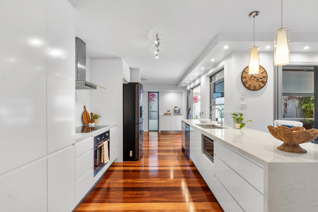 101 Parasol St, Ashmore, QLD 4214