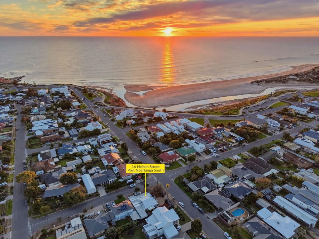16 Nelson St, Port Noarlunga South, SA 5167