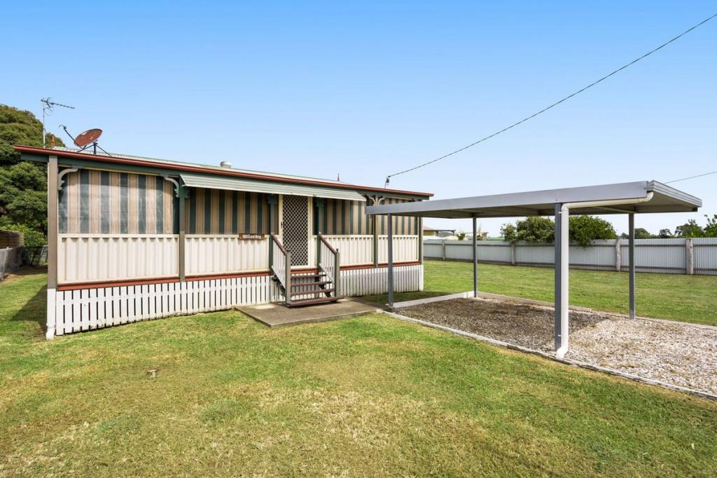 18 Fisher Rd, Wyreema, QLD 4352
