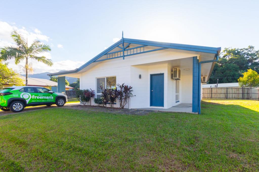 6 Cracknell Rd, White Rock, QLD 4868