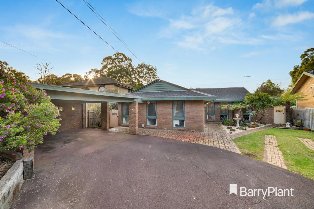 5 GREENWAYS RD, GLEN WAVERLEY, VIC 3150