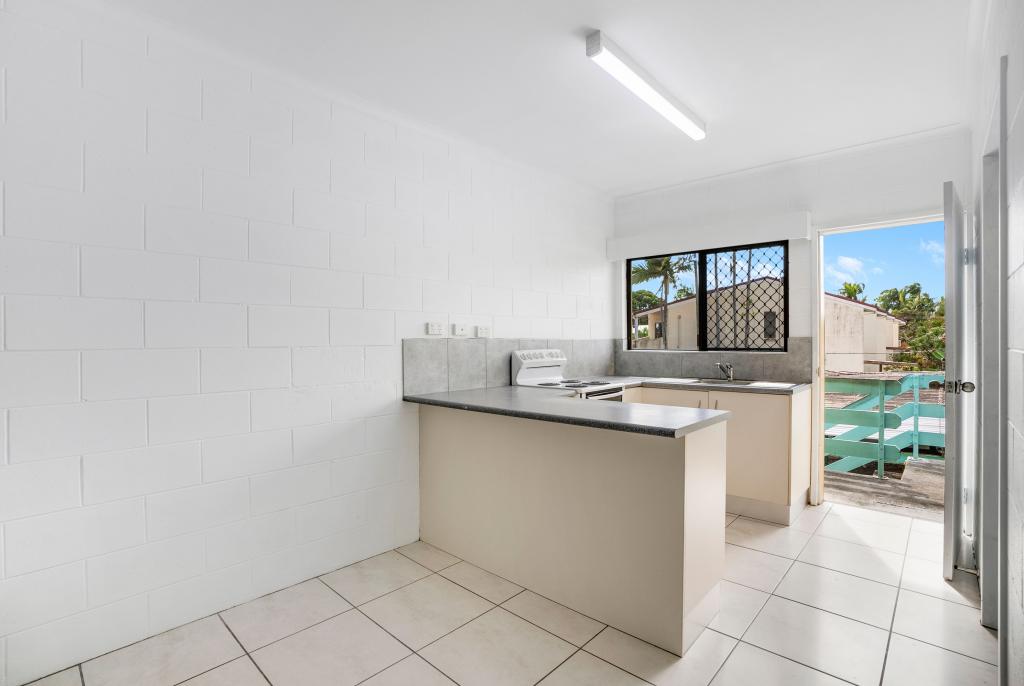 10/22-24 Palm St, Holloways Beach, QLD 4878