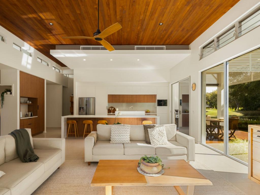 830 LEGEND TRL, ROBINA, QLD 4226