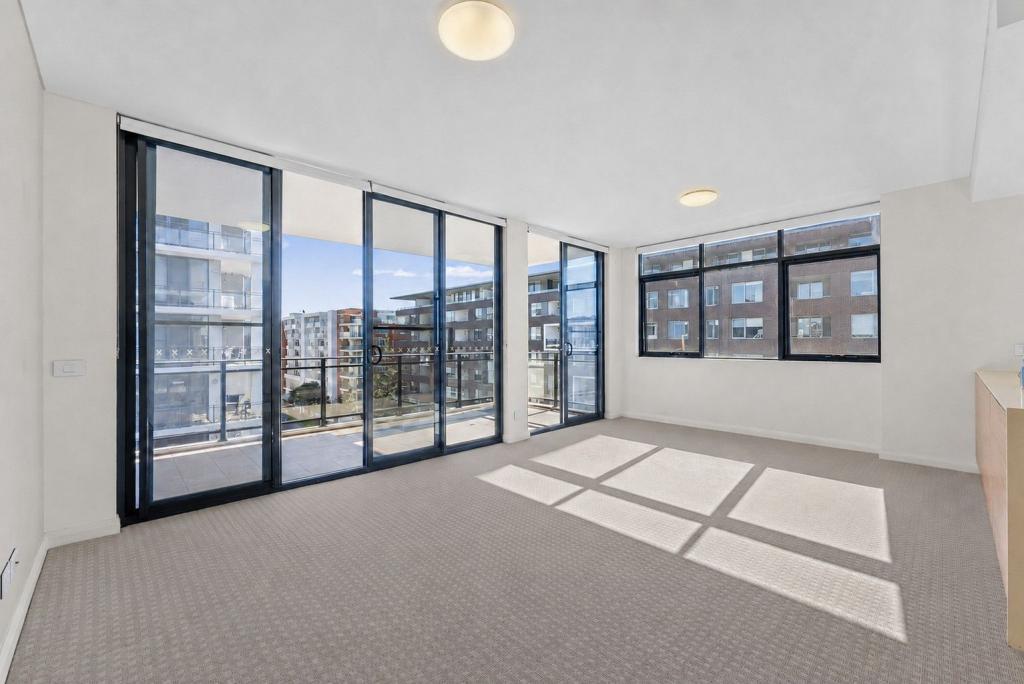 613/16 BAYWATER DR, WENTWORTH POINT, NSW 2127